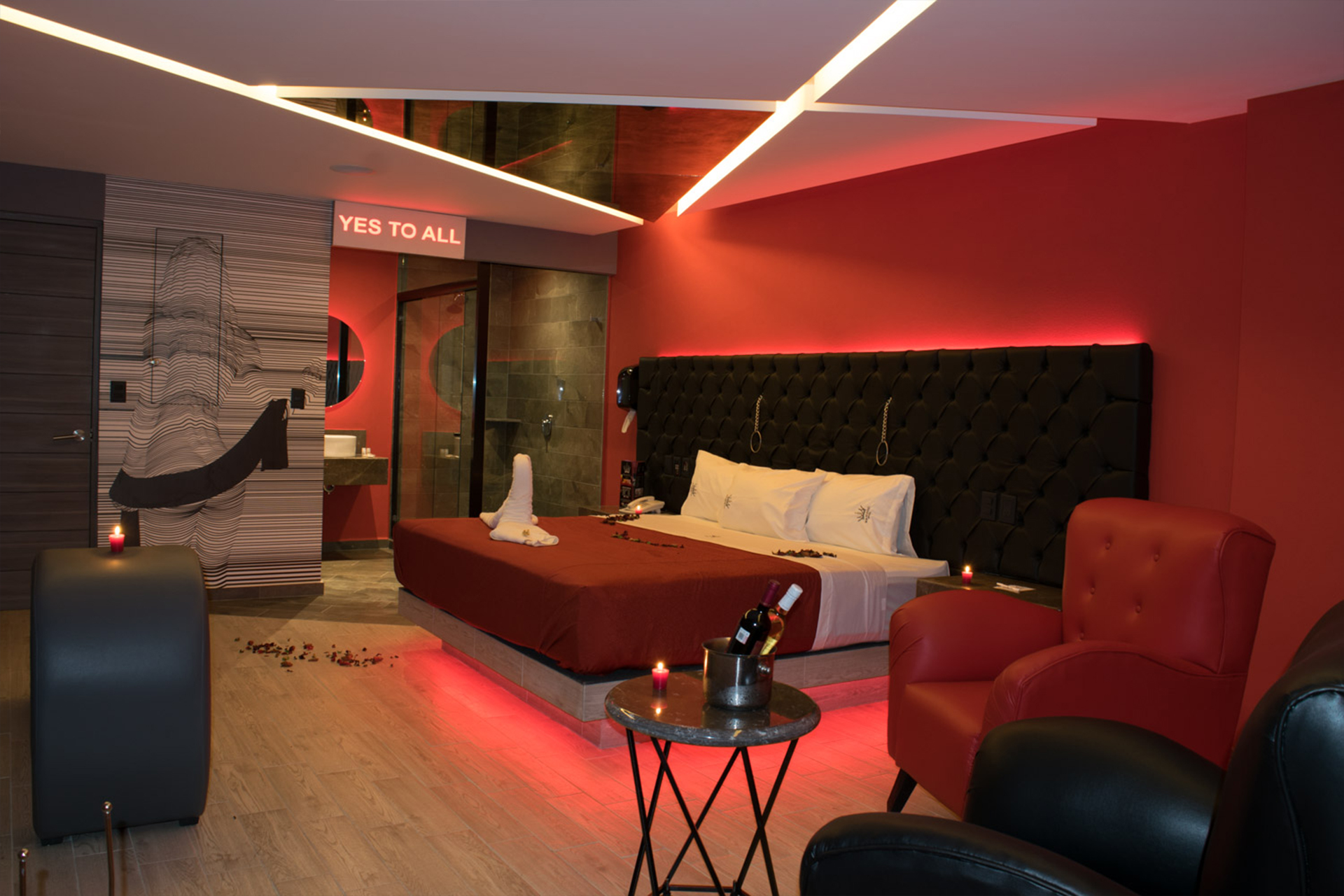 Habitación Garage Cohcera Motel Majestic